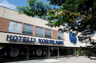 Отель Hotel Korpilampi Эспоо-7